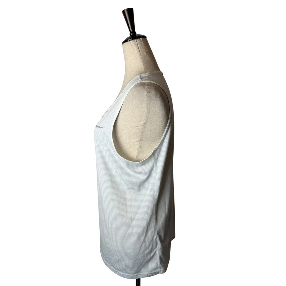 Nike Dri FIT Tank Top Women Small White Blue Stripe‎ Racerback Athletic Running